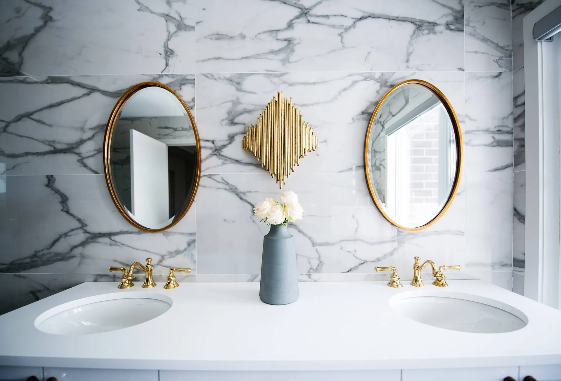 Mirror & Frame Hanging